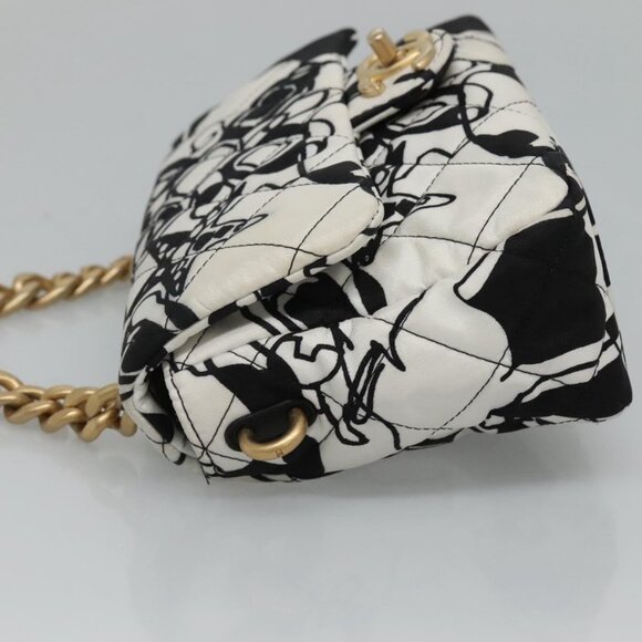 CHANEL Mini Matelasse 20 Chain Single Flap Bag Nylon 2way White CC Auth - Picture 5 of 16